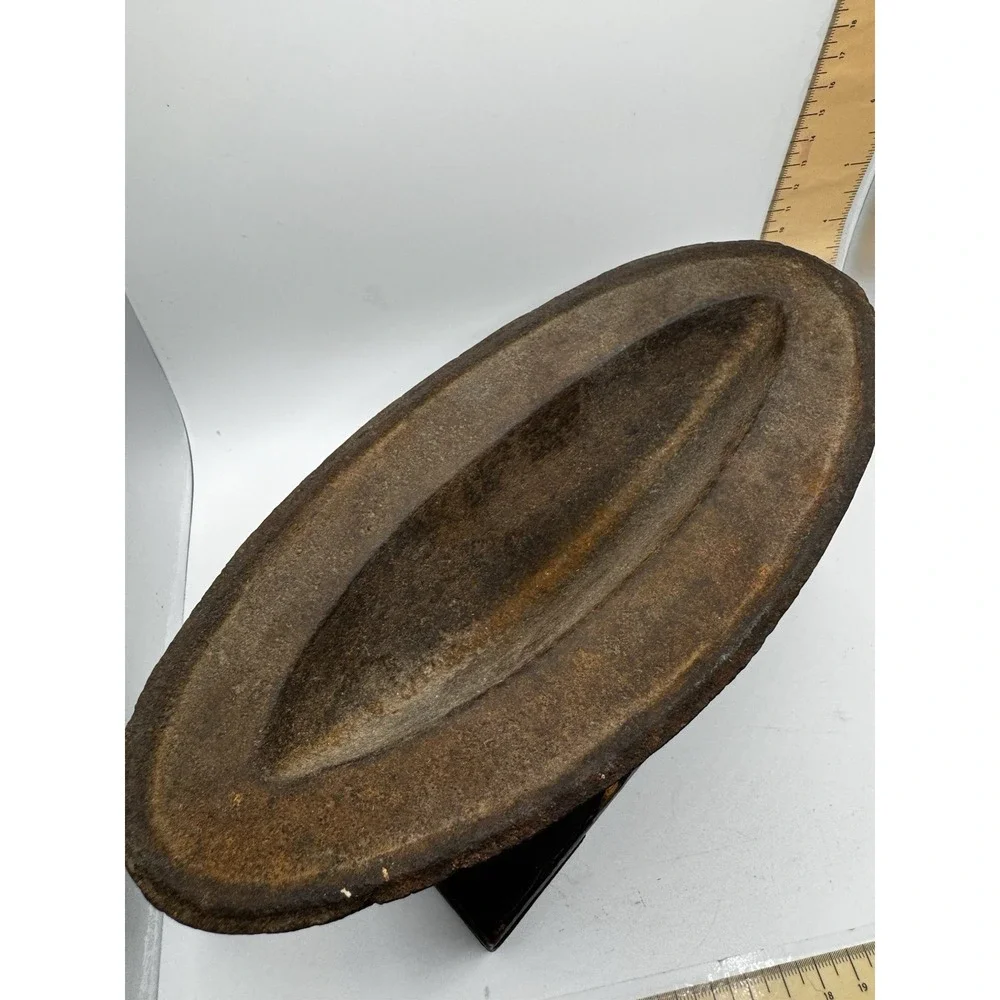 Antique Japanese cast iron and wooden Yagen for grinding medicinal herbs